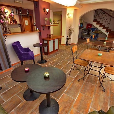 Hotel Meduza Bečići Eksteriør billede