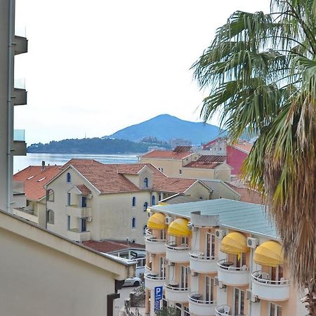 Hotel Meduza Bečići Eksteriør billede