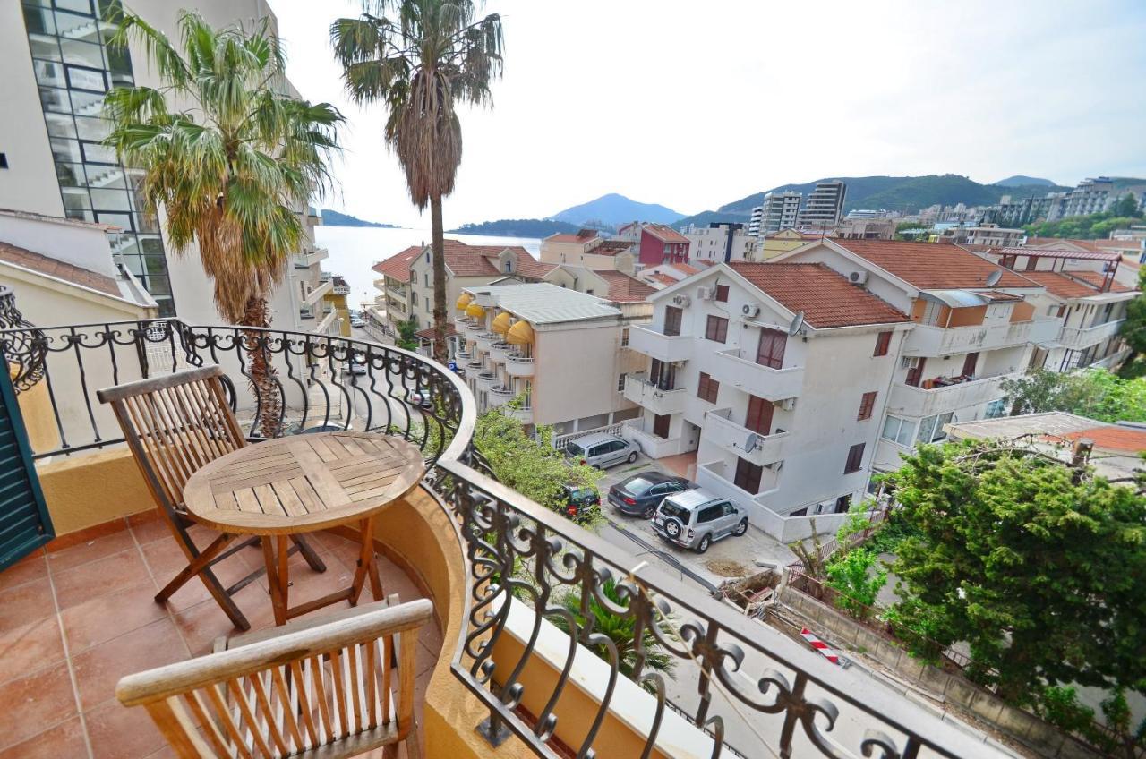Hotel Meduza Bečići Eksteriør billede